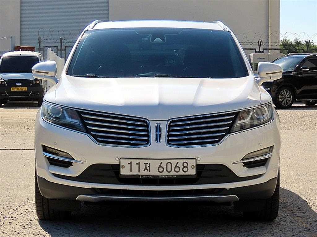 링컨 MKC 2.0 AWD 리저브 이미지 1