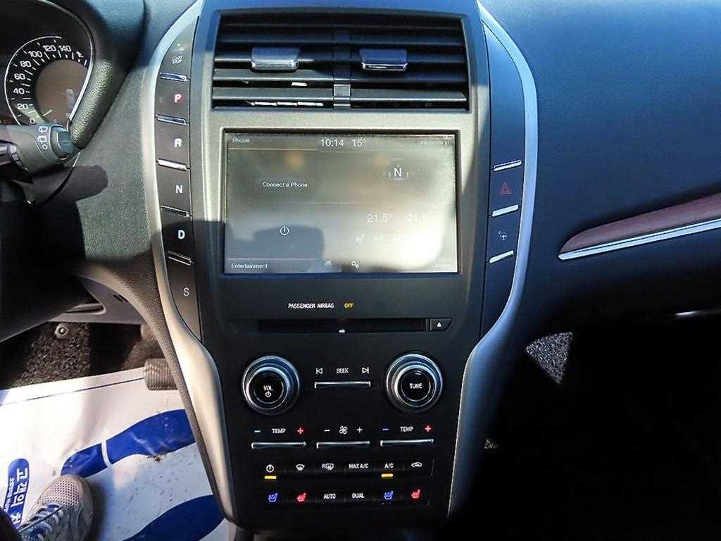 링컨 MKC 2.0 AWD 리저브 이미지 12