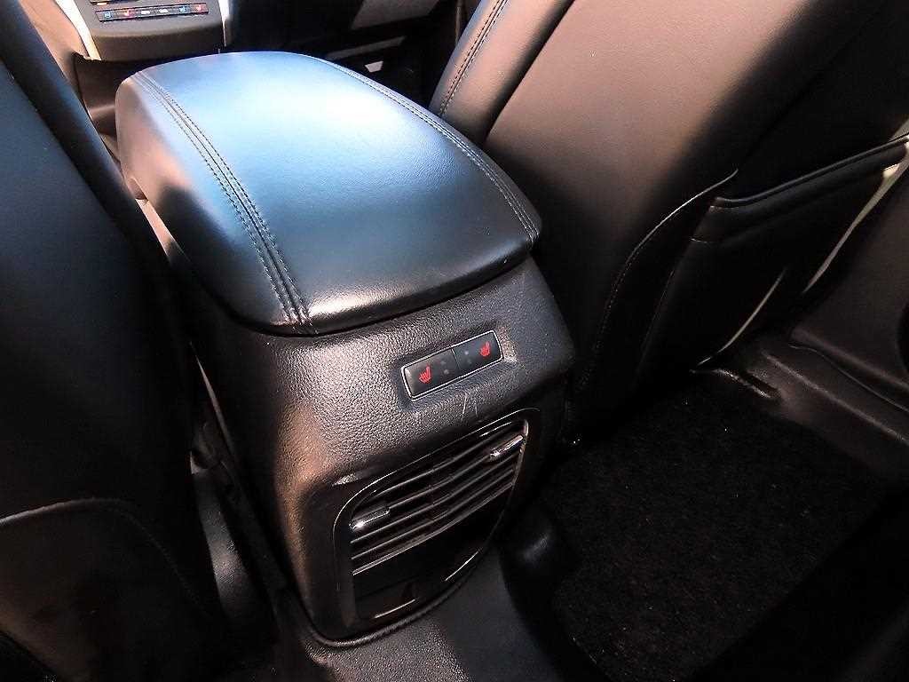 링컨 MKC 2.0 AWD 리저브 이미지 15