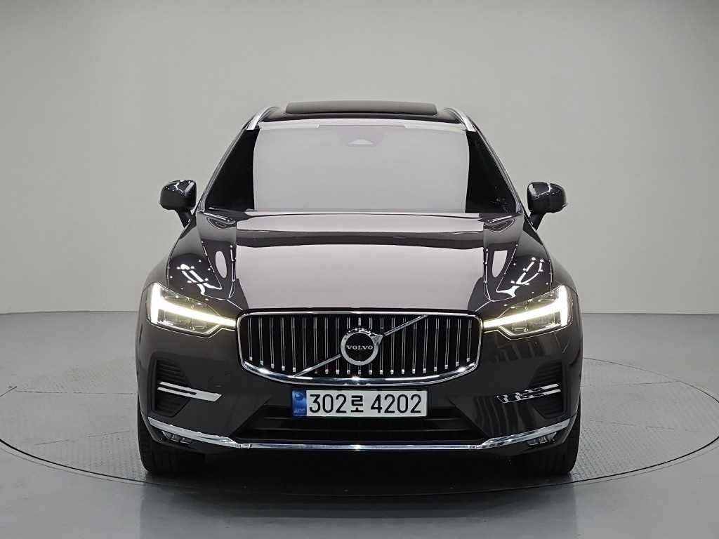 볼보 XC60 XC60(2세대) B6 AWD 얼티메이트 브라이트 이미지 2