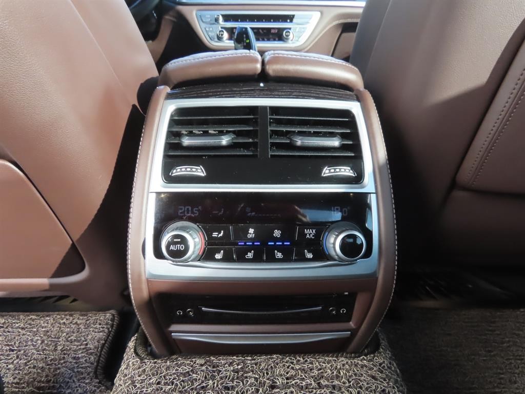 BMW 7시리즈 7시리즈 (G11) 730Ld xDrive M 스포츠 이미지 8