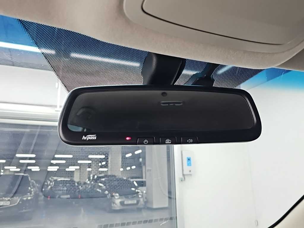 KG모빌리티(쌍용) 티볼리 베리 뉴 티볼리 2WD 가솔린 1.5 V5 이미지 15