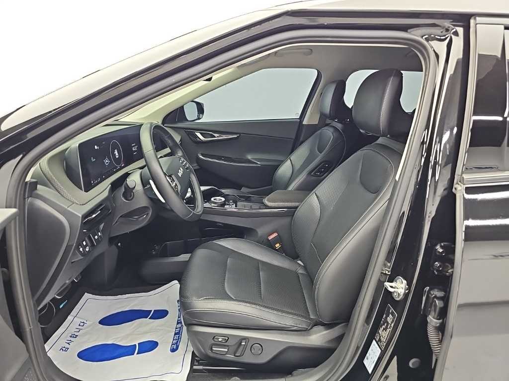 기아 EV6 롱레인지 AWD 어스 이미지 11