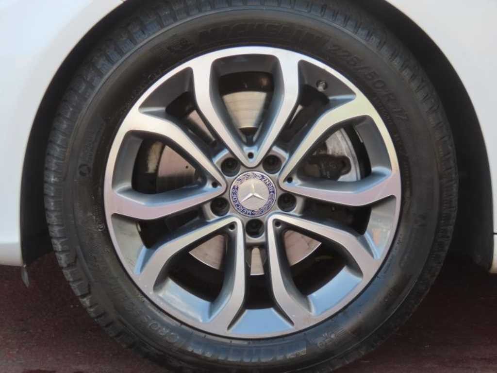 벤츠 C 클래스 C클래스 W205 C200 이미지 20