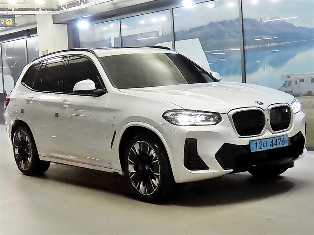 BMW iX3 iX3 (G08) M 스포츠 이미지 1