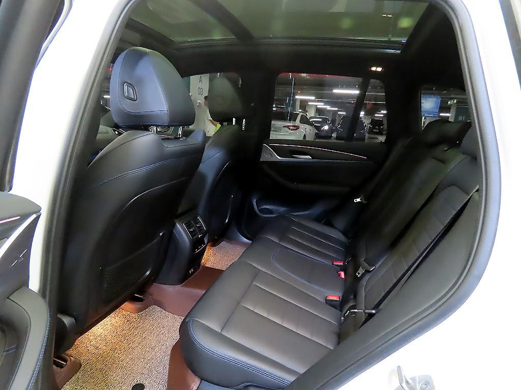 BMW iX3 iX3 (G08) M 스포츠 이미지 7