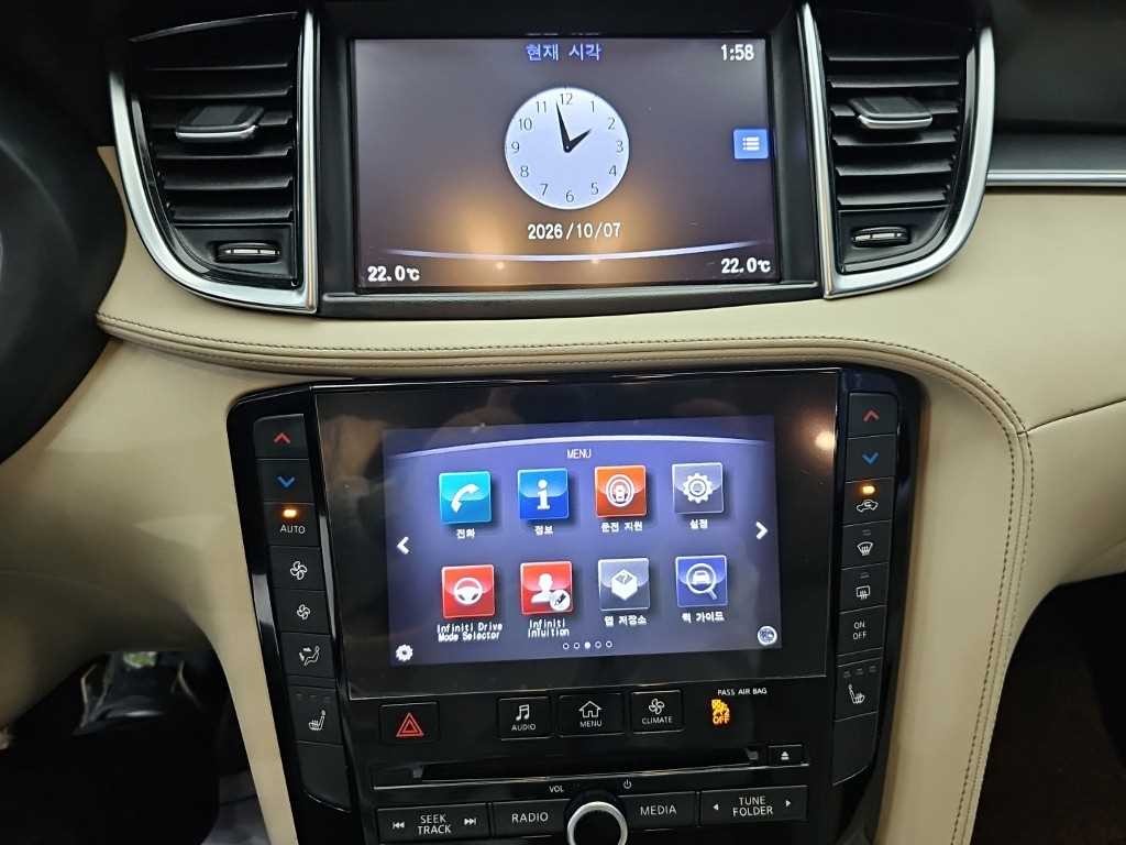 인피니티 QX QX50(P71A) 2.0 VC-T 에센셜 이미지 14