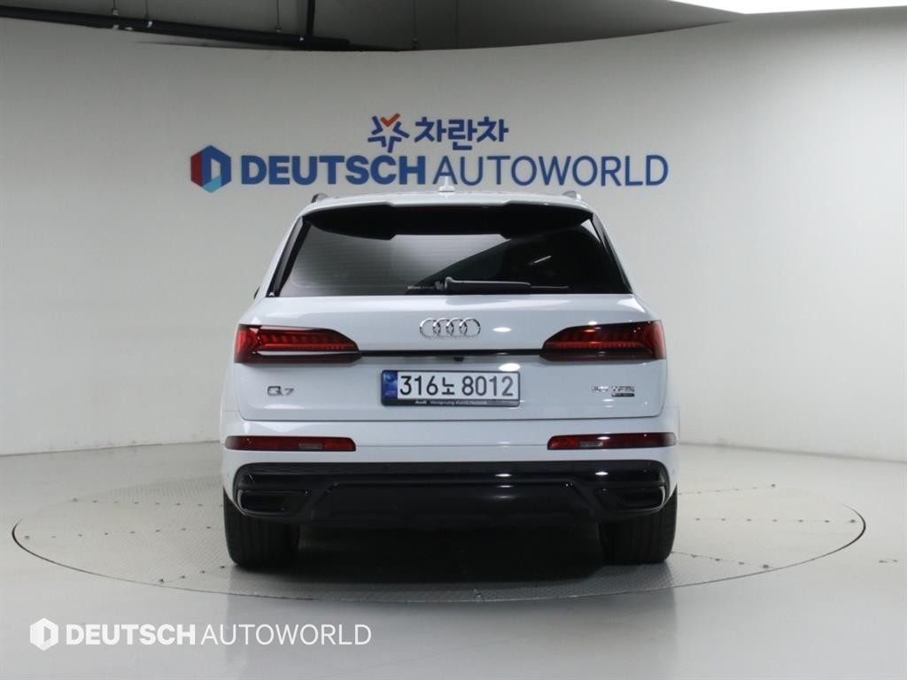 아우디 Q7 Q7 (4M) 55 TFSI 콰트로 프리미엄 이미지 24