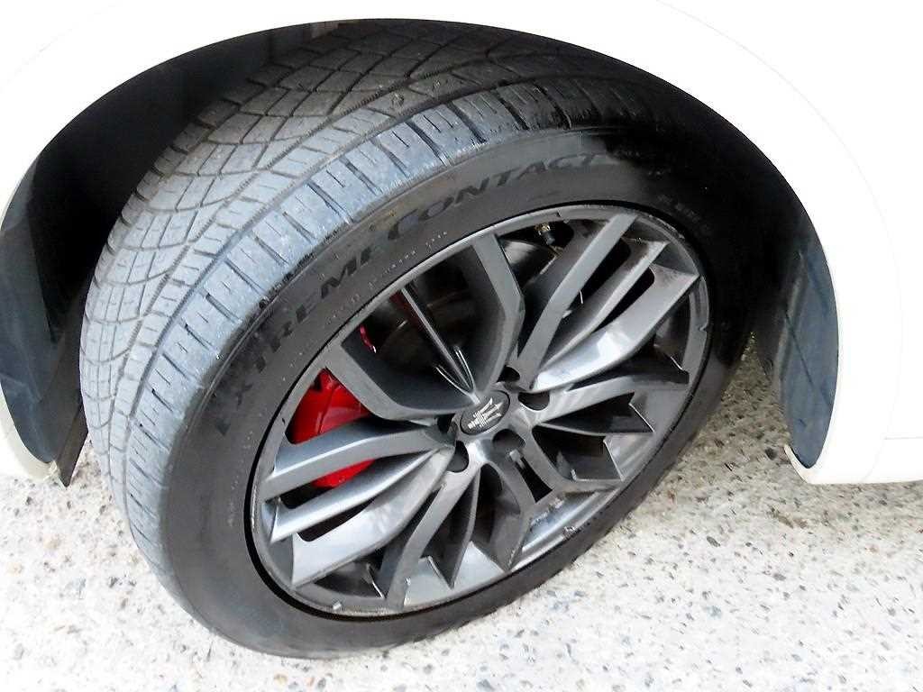 마세라티 르반떼 3.0  AWD 그란 루쏘 이미지 20
