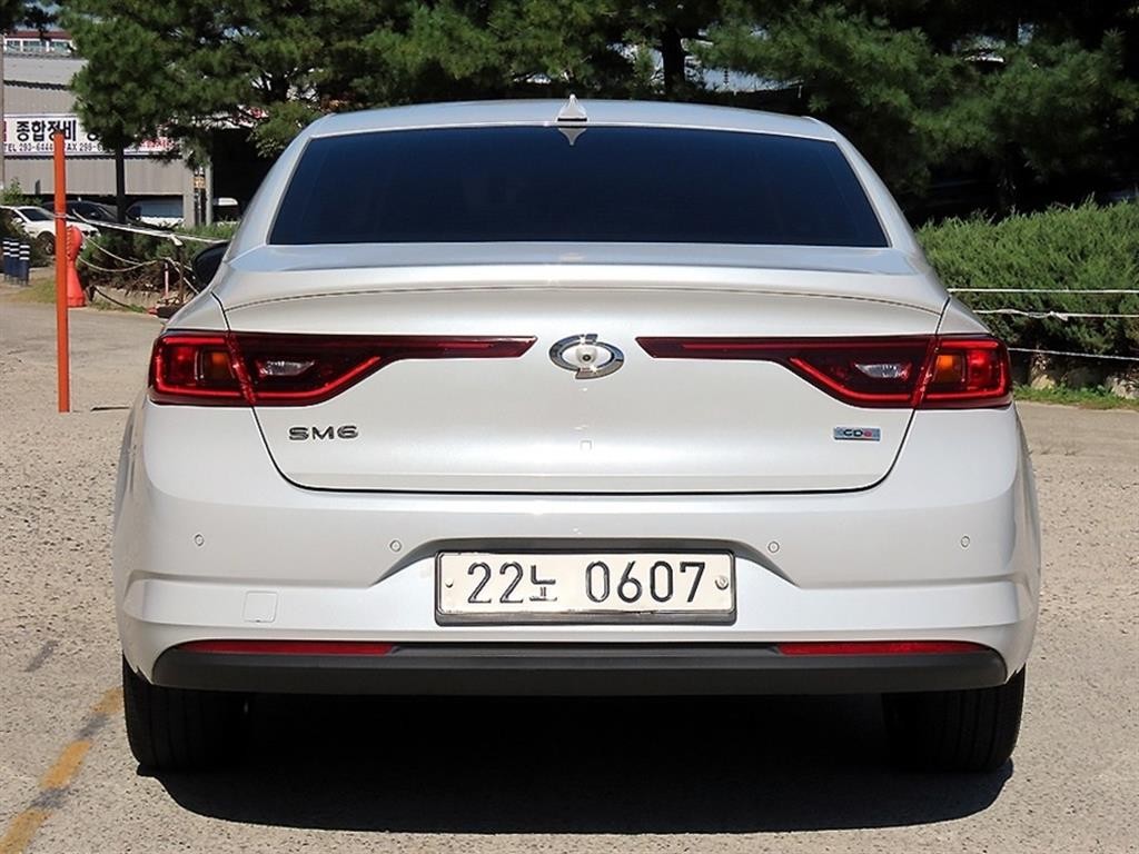 르노코리아(삼성) SM6 가솔린 2.0 GDe LE 이미지 4