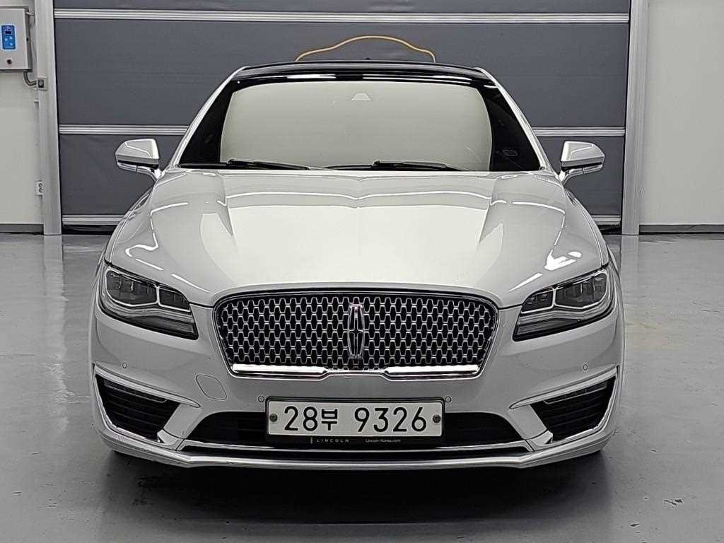 링컨 MKZ 뉴 MKZ 하이브리드 리저브2 이미지 2