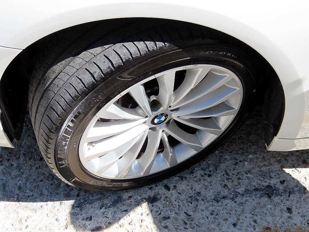BMW 5시리즈 5시리즈 (G30) 520d 럭셔리 플러스 이미지 20