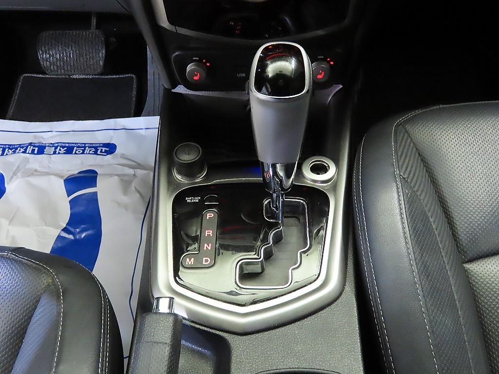 KG모빌리티(쌍용) 티볼리 가솔린 2WD 1.6 VX 이미지 12