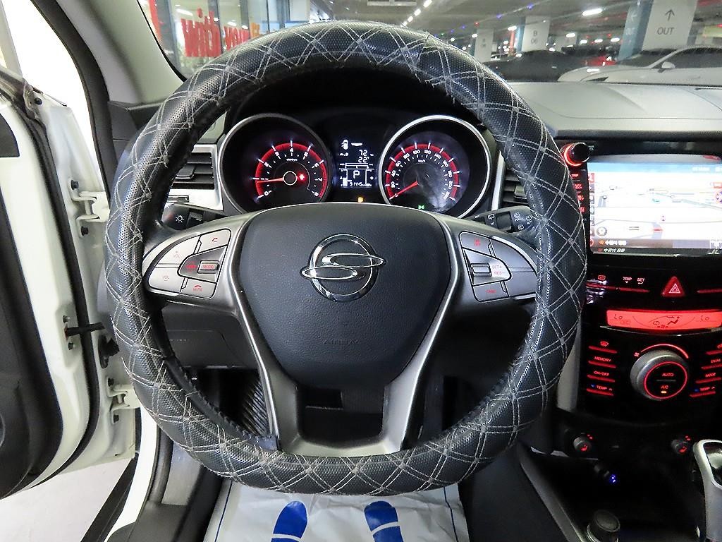 KG모빌리티(쌍용) 티볼리 가솔린 2WD 1.6 VX 이미지 8