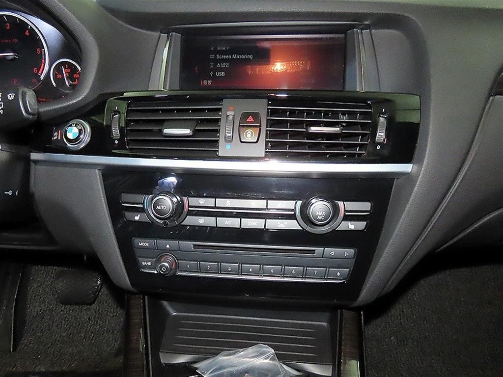 BMW X4 X4 (F26) xDrive 20d SAC 에디션 이미지 11
