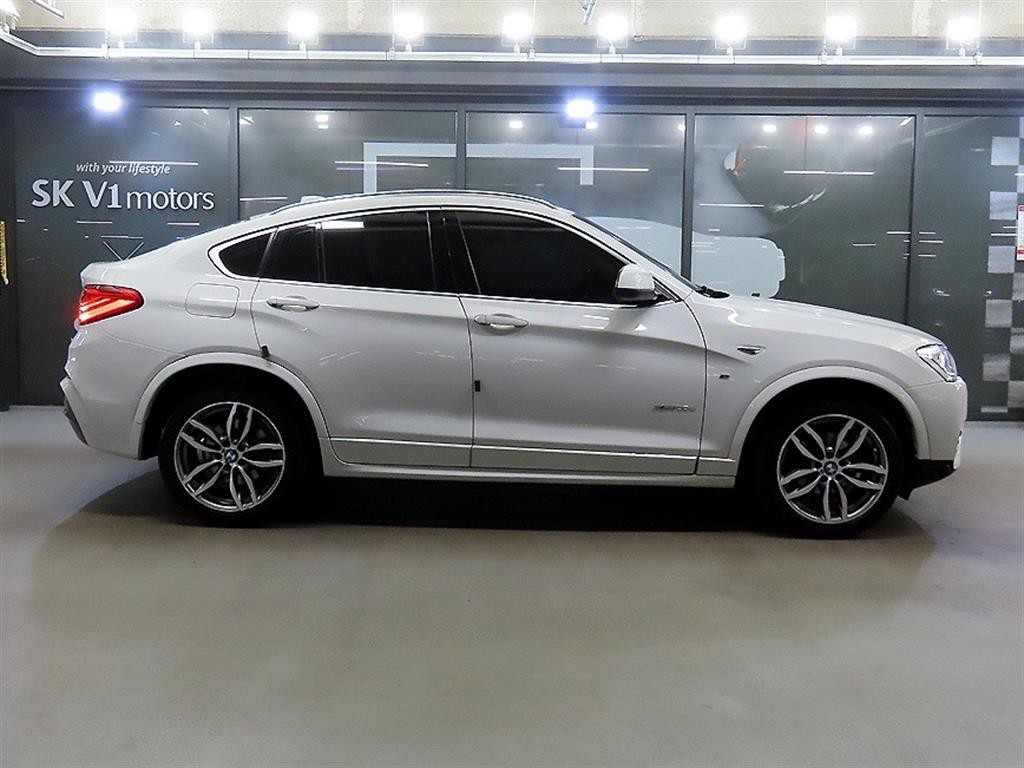 BMW X4 X4 (F26) xDrive 20d SAC 에디션 이미지 3