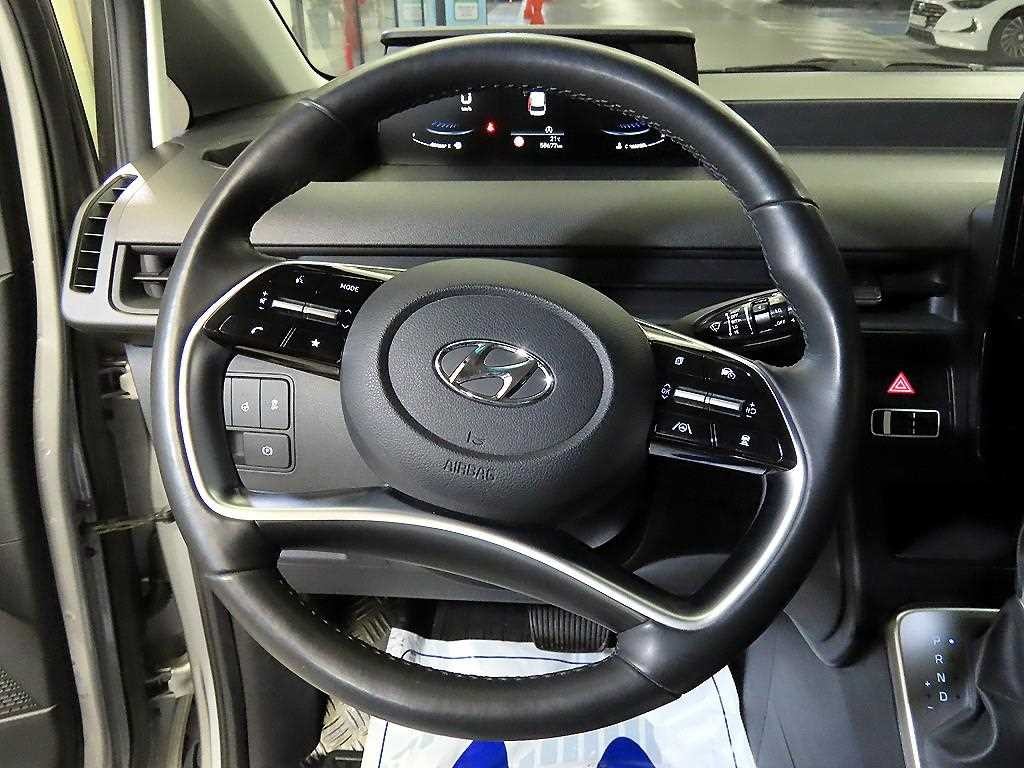 현대 스타리아 2WD 디젤 카고 모던 5인승 이미지 8