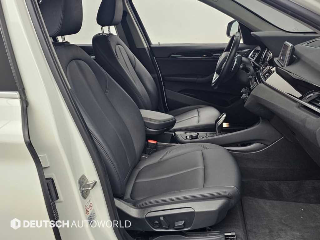 BMW X1 X1 (F48) xDrive 18d 프리미엄 이미지 10