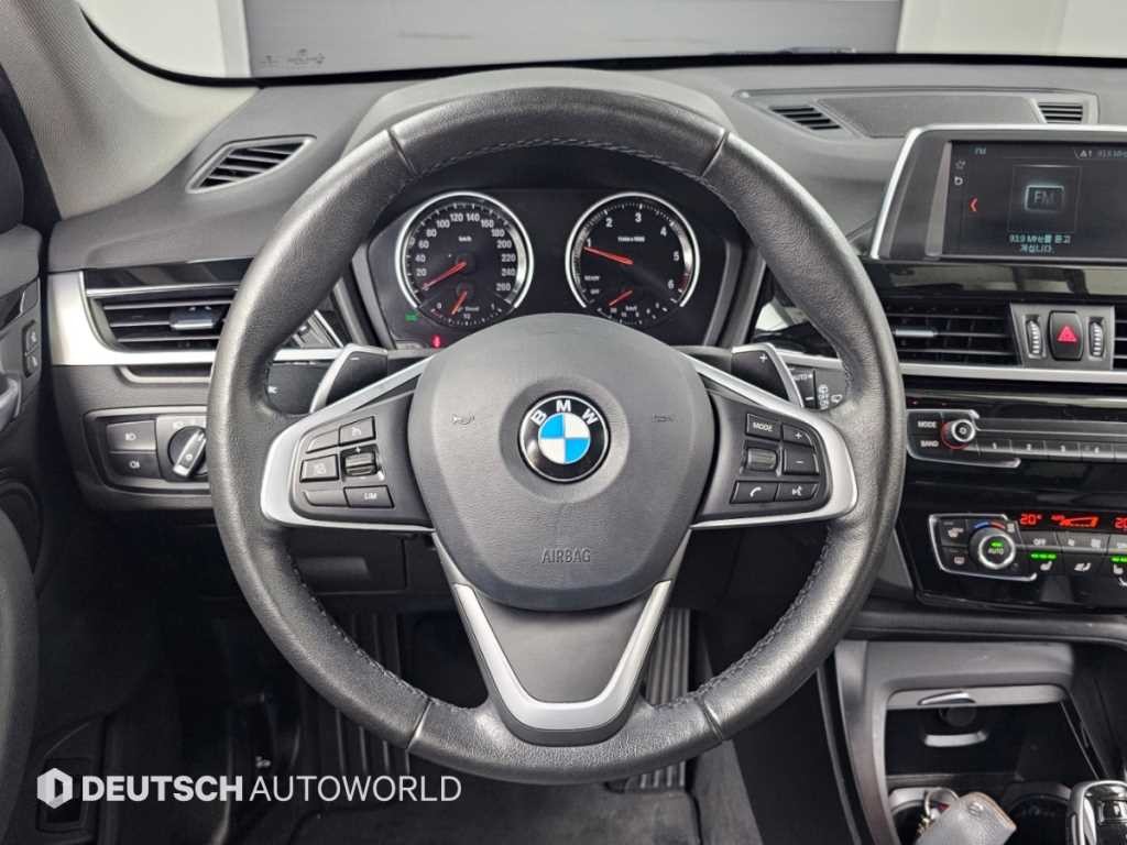 BMW X1 X1 (F48) xDrive 18d 프리미엄 이미지 13