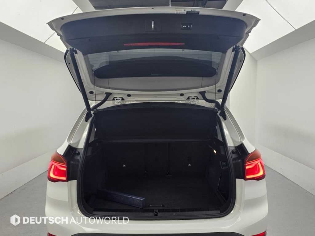BMW X1 X1 (F48) xDrive 18d 프리미엄 이미지 19
