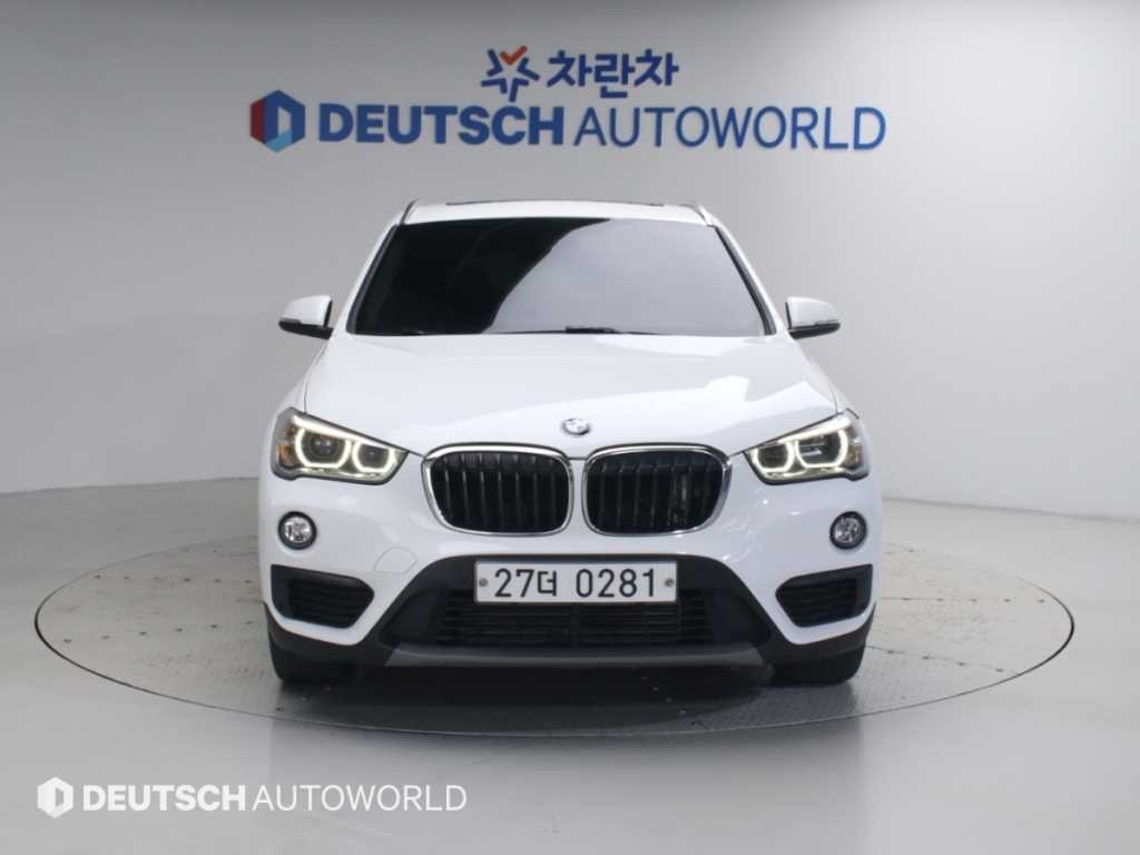 BMW X1 X1 (F48) xDrive 18d 프리미엄 이미지 3