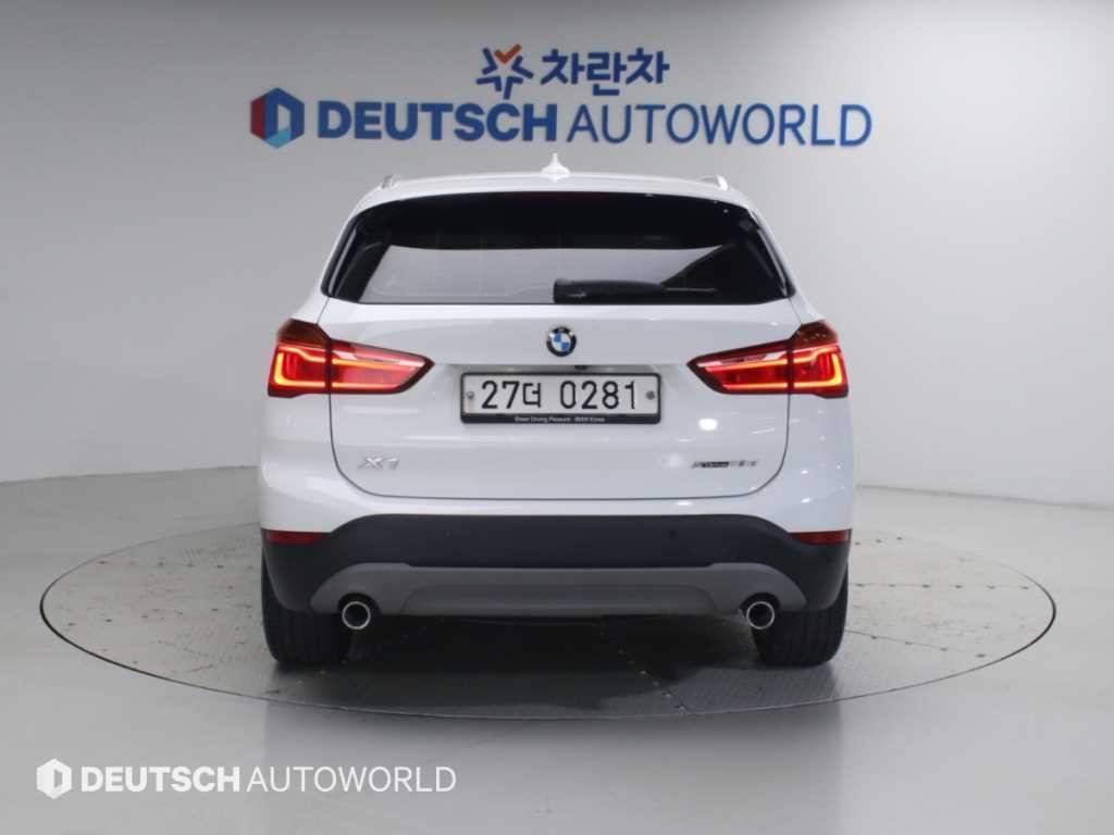 BMW X1 X1 (F48) xDrive 18d 프리미엄 이미지 4