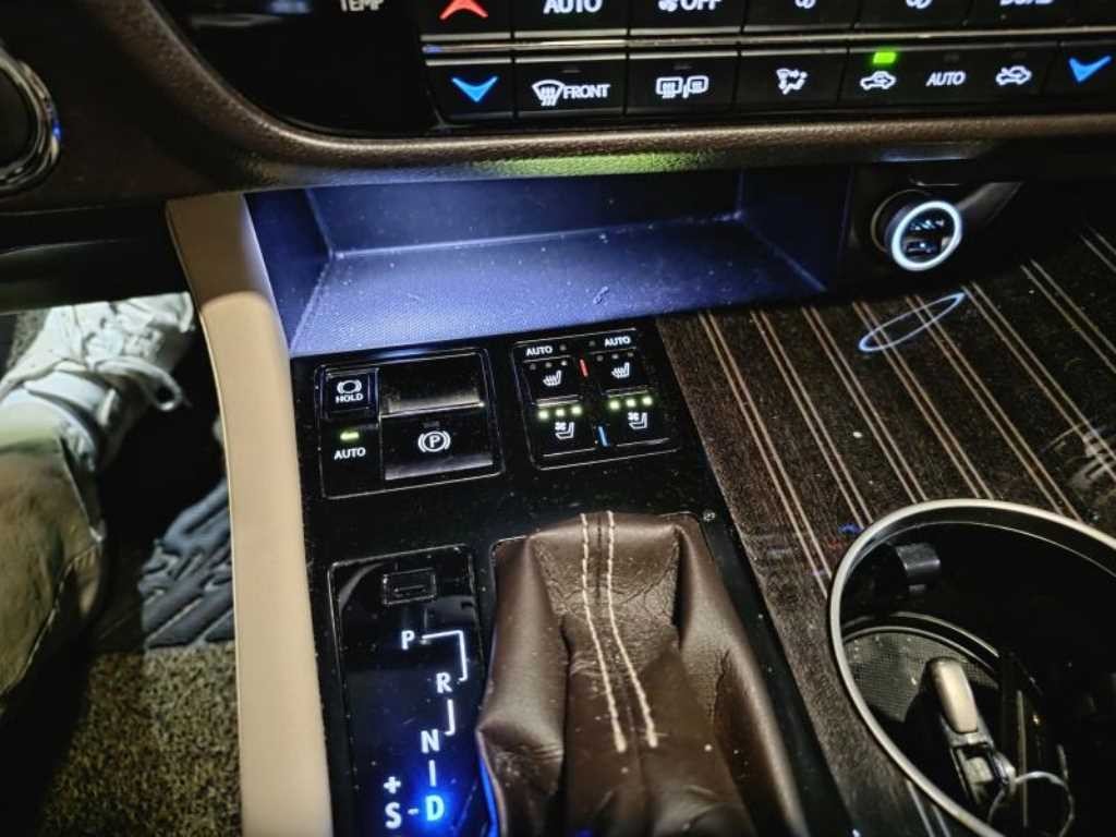 렉서스 RX RX 350(4세대) 이그제큐티브 이미지 20