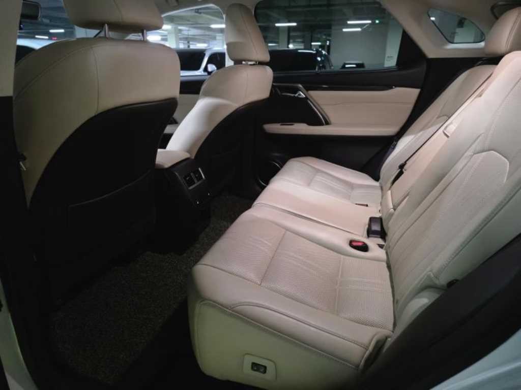 렉서스 RX RX 350(4세대) 이그제큐티브 이미지 6