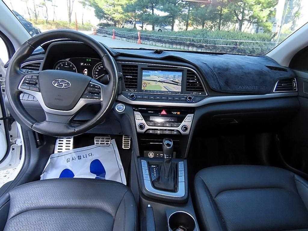 현대 아반떼 아반떼 AD 1.6 GDI 프리미엄 이미지 7