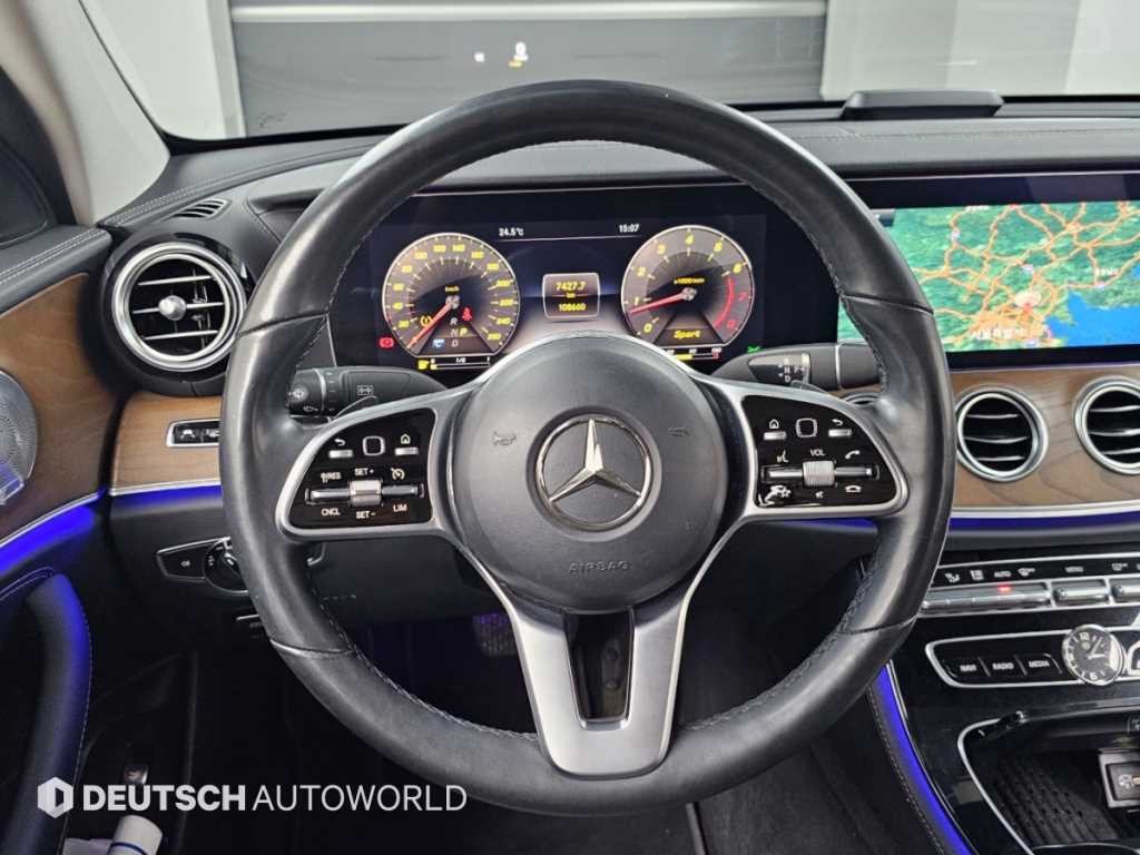 벤츠 E 클래스 E-클래스 W213 E300 4MATIC 익스클루시브 이미지 13