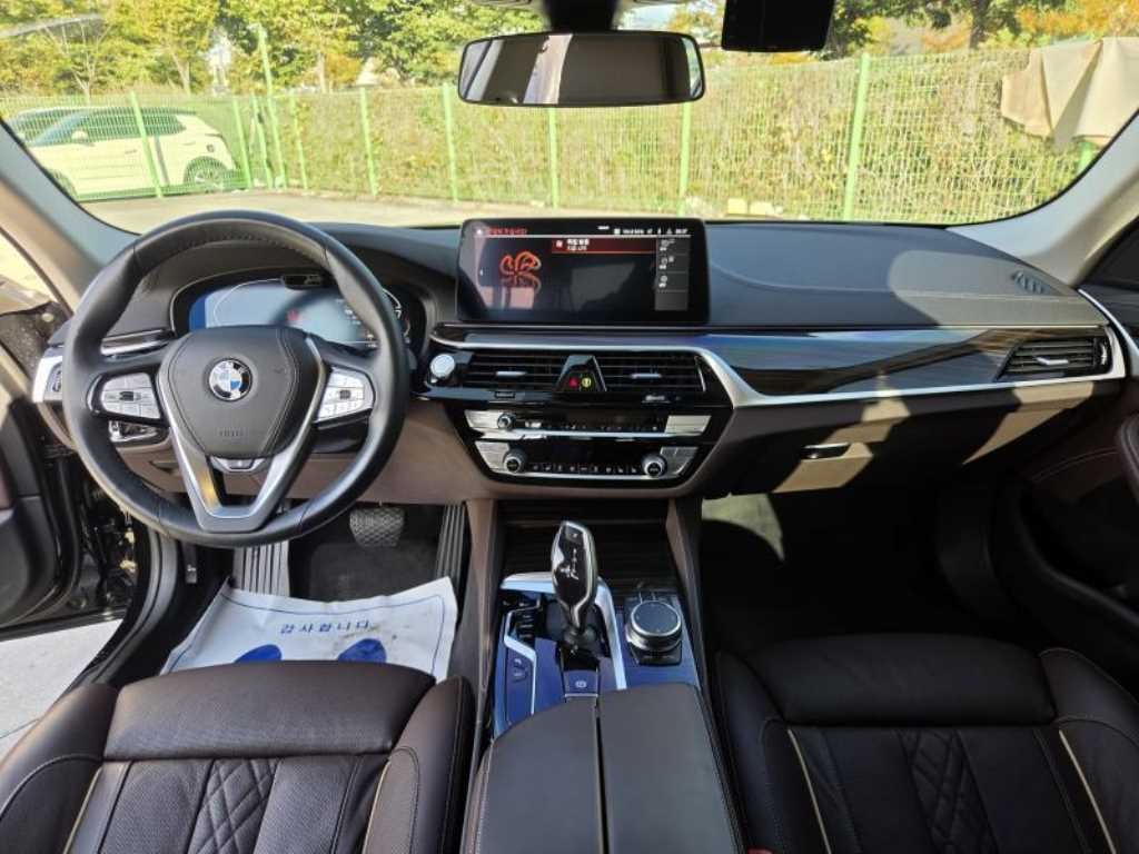 BMW 5시리즈 5시리즈 (G30) 523d 럭셔리 이미지 7