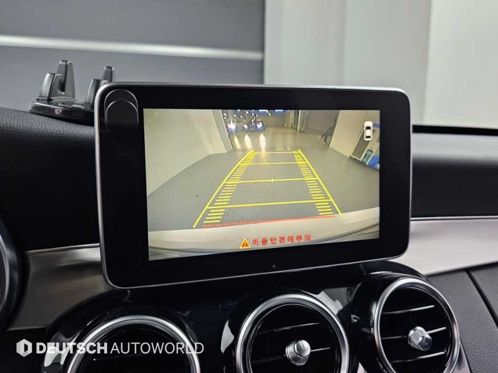 벤츠 C 클래스 C클래스 W205 C200 이미지 15