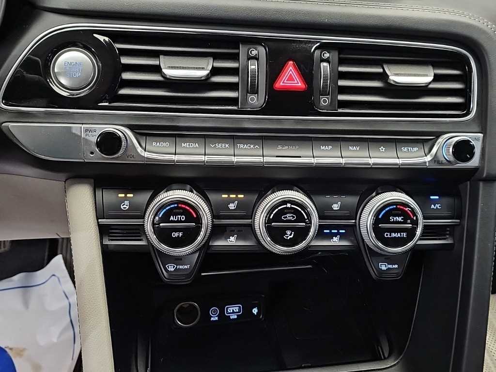 제네시스 G70 2.2D AWD 슈프림 이미지 10