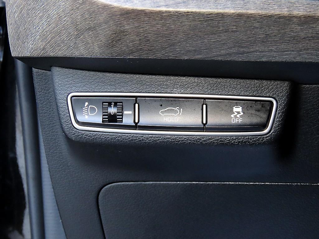 기아 K8 2.5 2WD 노블레스 이미지 12