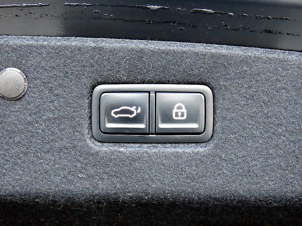 기아 K8 2.5 2WD 노블레스 이미지 17