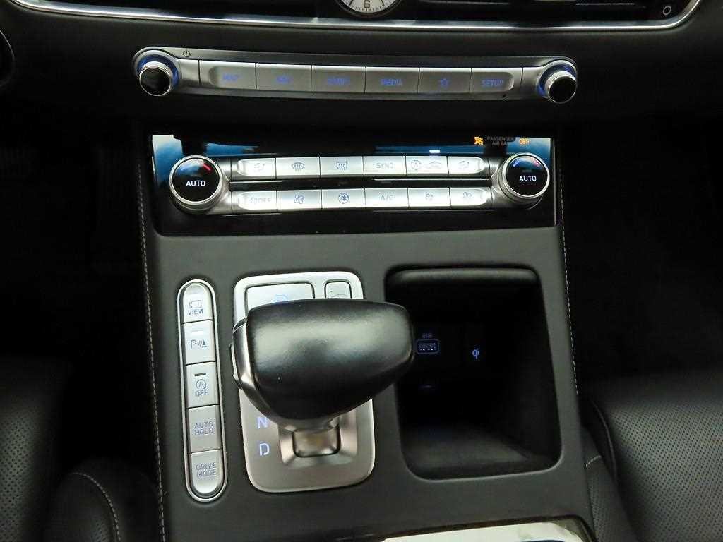 제네시스 G90 3.8 GDI AWD 프리미엄 럭셔리 이미지 9