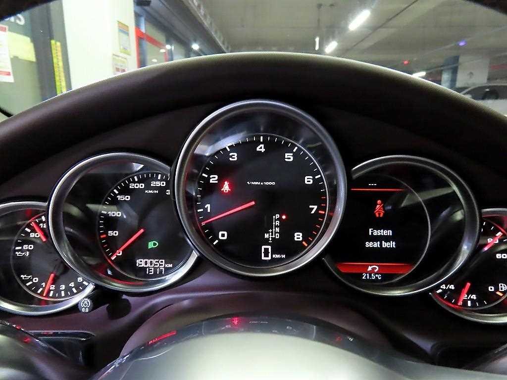포르쉐 파나메라 3.6 AWD 이미지 9