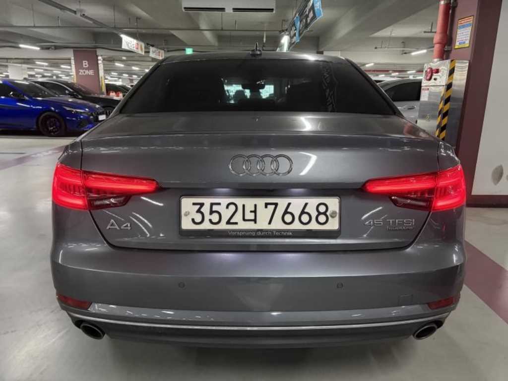 아우디 A4 A4 (B9) 45 TFSI 콰트로 프리미엄 이미지 2
