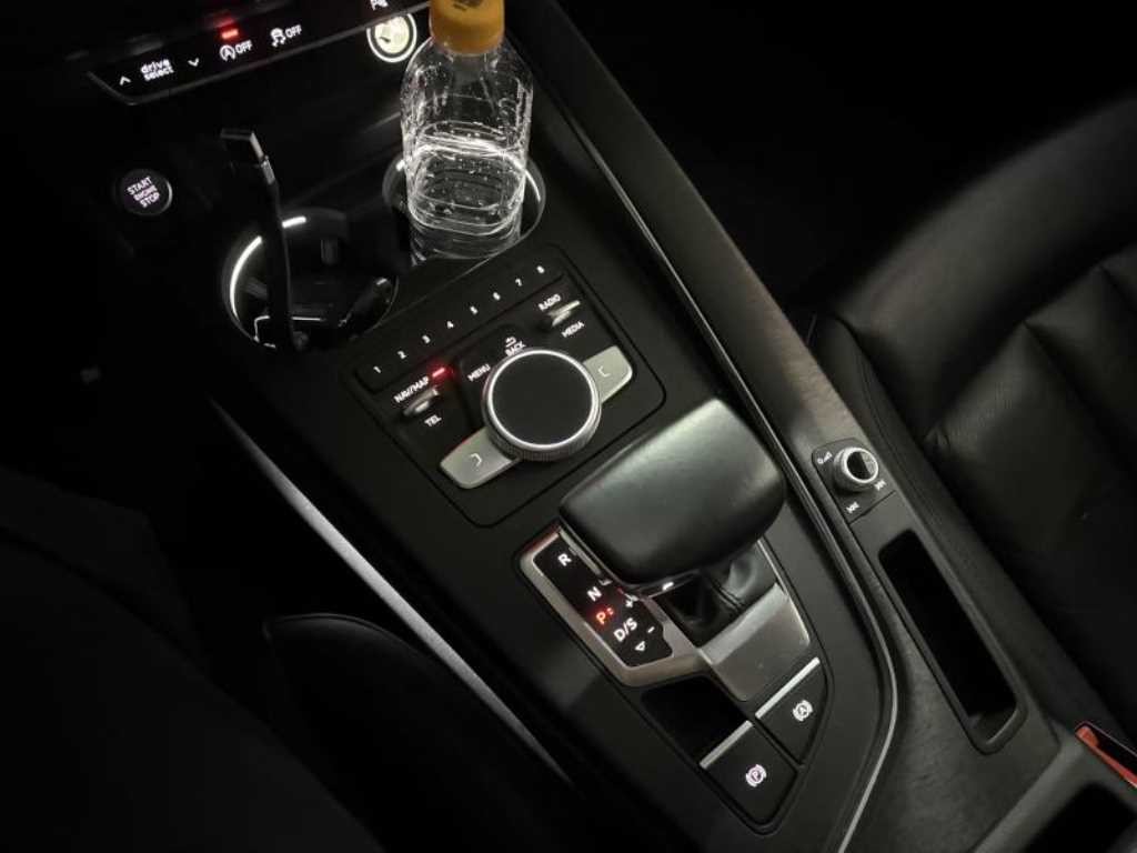 아우디 A4 A4 (B9) 45 TFSI 콰트로 프리미엄 이미지 8