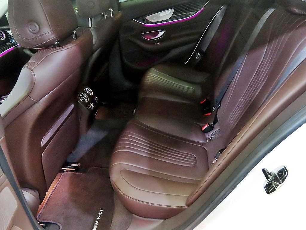 벤츠 CLS 클래스 CLS클래스 C257 CLS 450 4MATIC AMG Line 이미지 7
