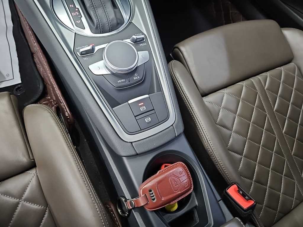 아우디 TT TT (8S) 쿠페 45 TFSI 콰트로 이미지 14