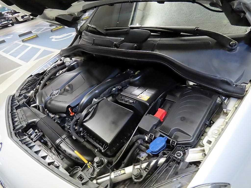 벤츠 B 클래스 (MY B) B클래스 (MY B) B200 CDI 블루이피션시 스포츠팩 이미지 18