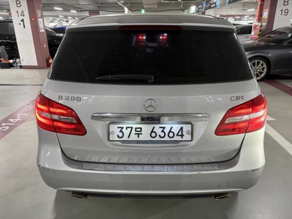 벤츠 B 클래스 (MY B) B클래스 (MY B) B200 CDI 블루이피션시 스포츠팩 이미지 2