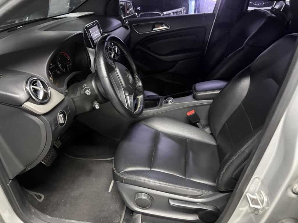 벤츠 B 클래스 (MY B) B클래스 (MY B) B200 CDI 블루이피션시 스포츠팩 이미지 4