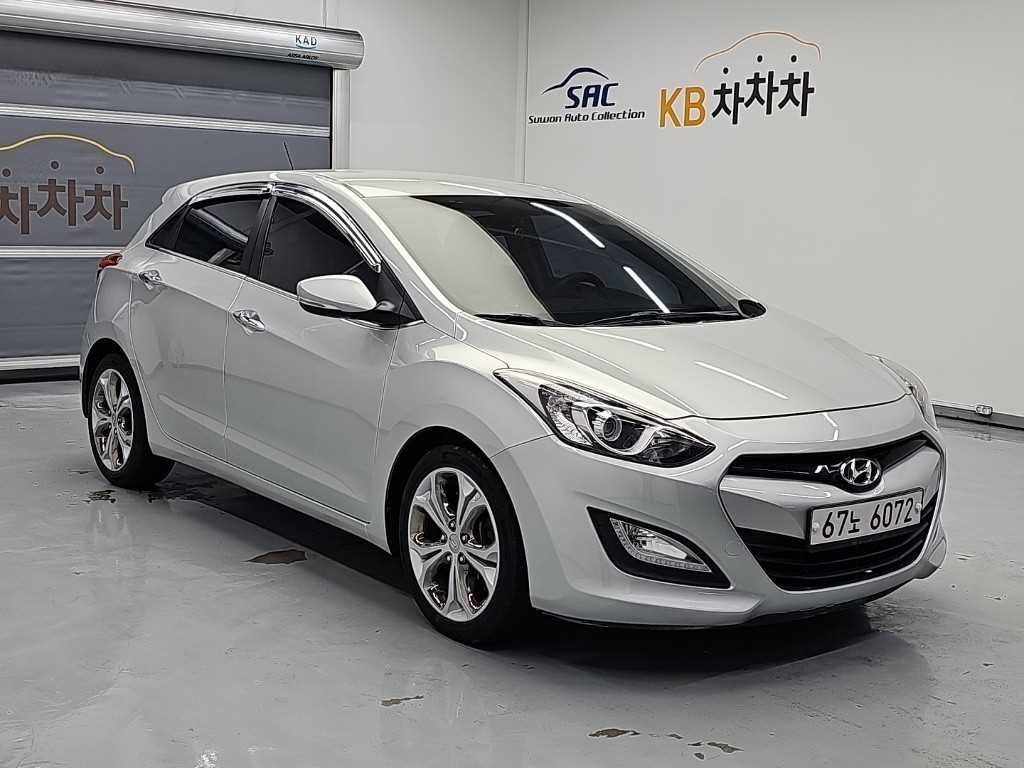 현대 i30 뉴 i30 1.6 GDI 익스트림 이미지 4