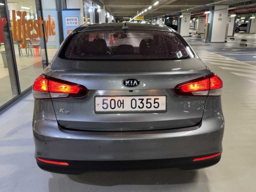 기아 K3 더뉴 K3 1.6 GDI 디럭스 이미지 5