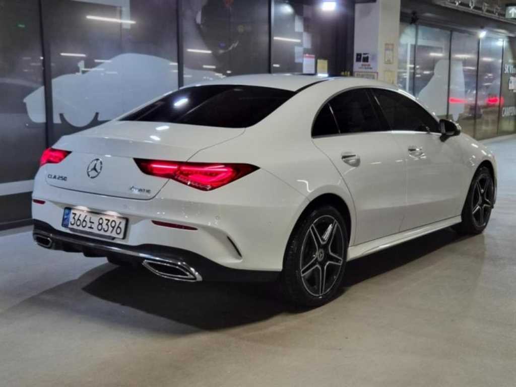 벤츠 CLA 클래스 CLA클래스 C118 CLA 250 4MATIC 이미지 4
