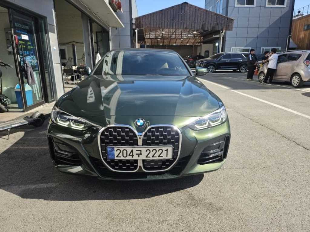 BMW 4시리즈 4시리즈 (G22) 420i 컨버터블 M 스포츠 이미지 1