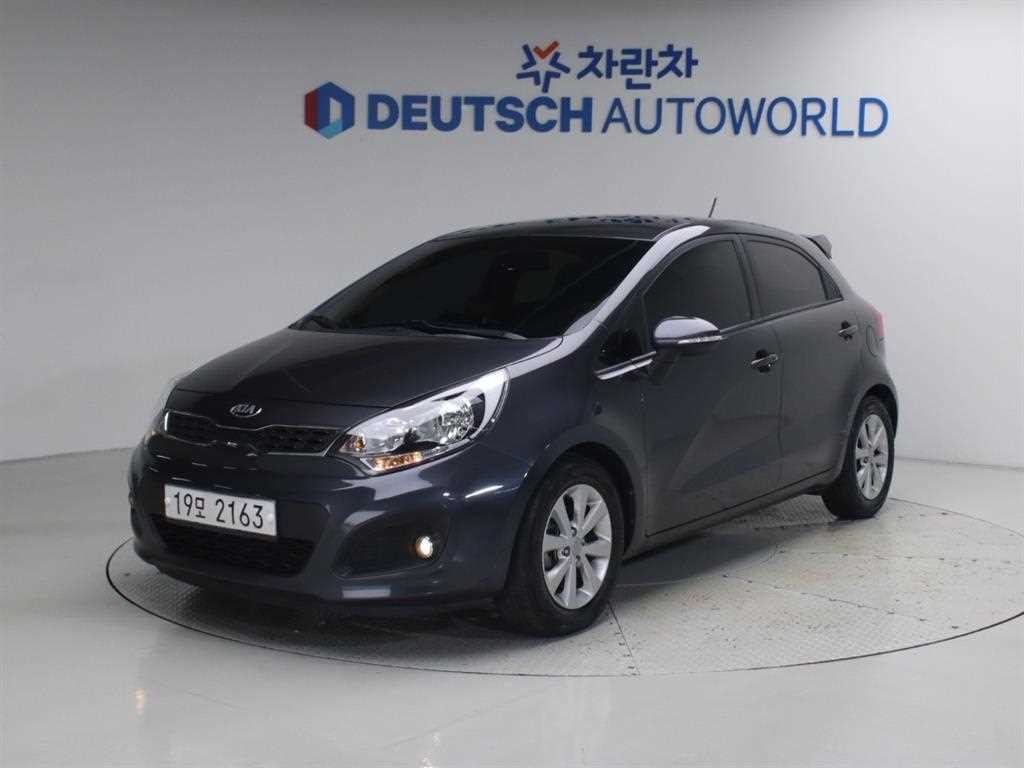 기아 프라이드 올뉴프라이드 5DR 1.6GDI 럭셔리 이미지 1