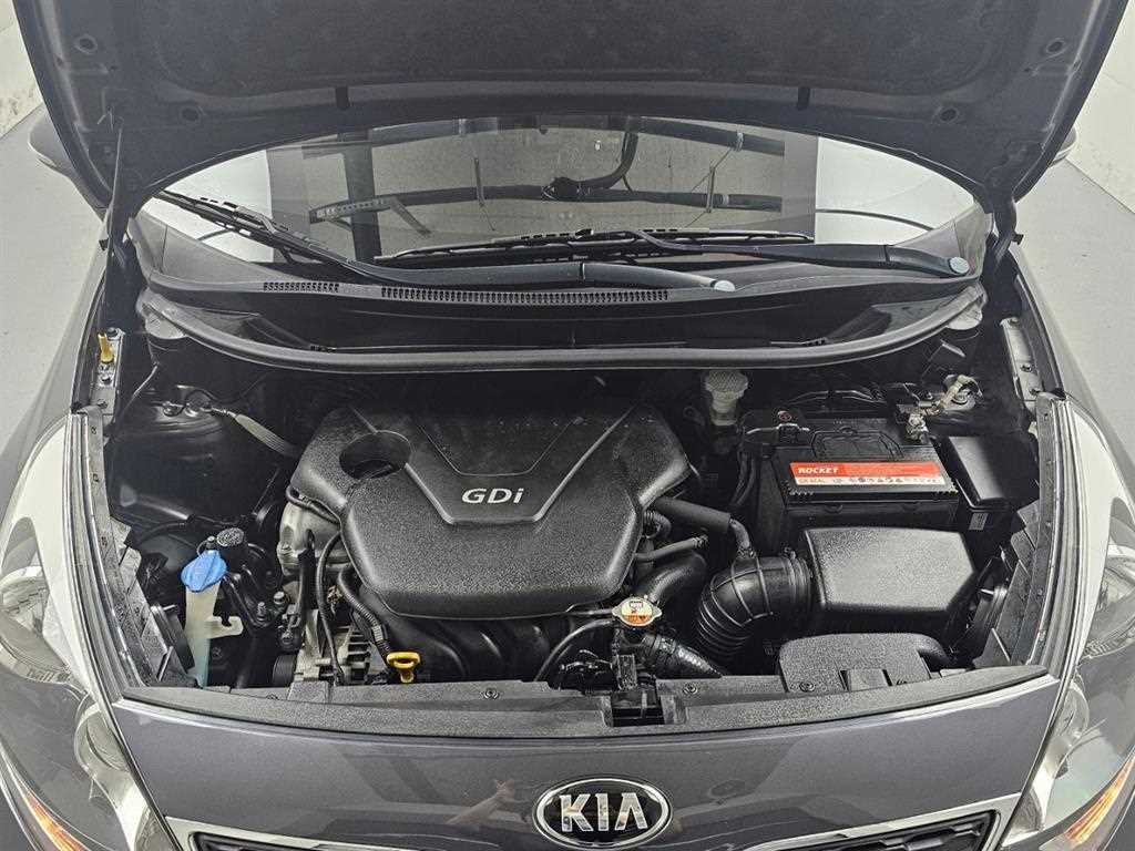 기아 프라이드 올뉴프라이드 5DR 1.6GDI 럭셔리 이미지 6